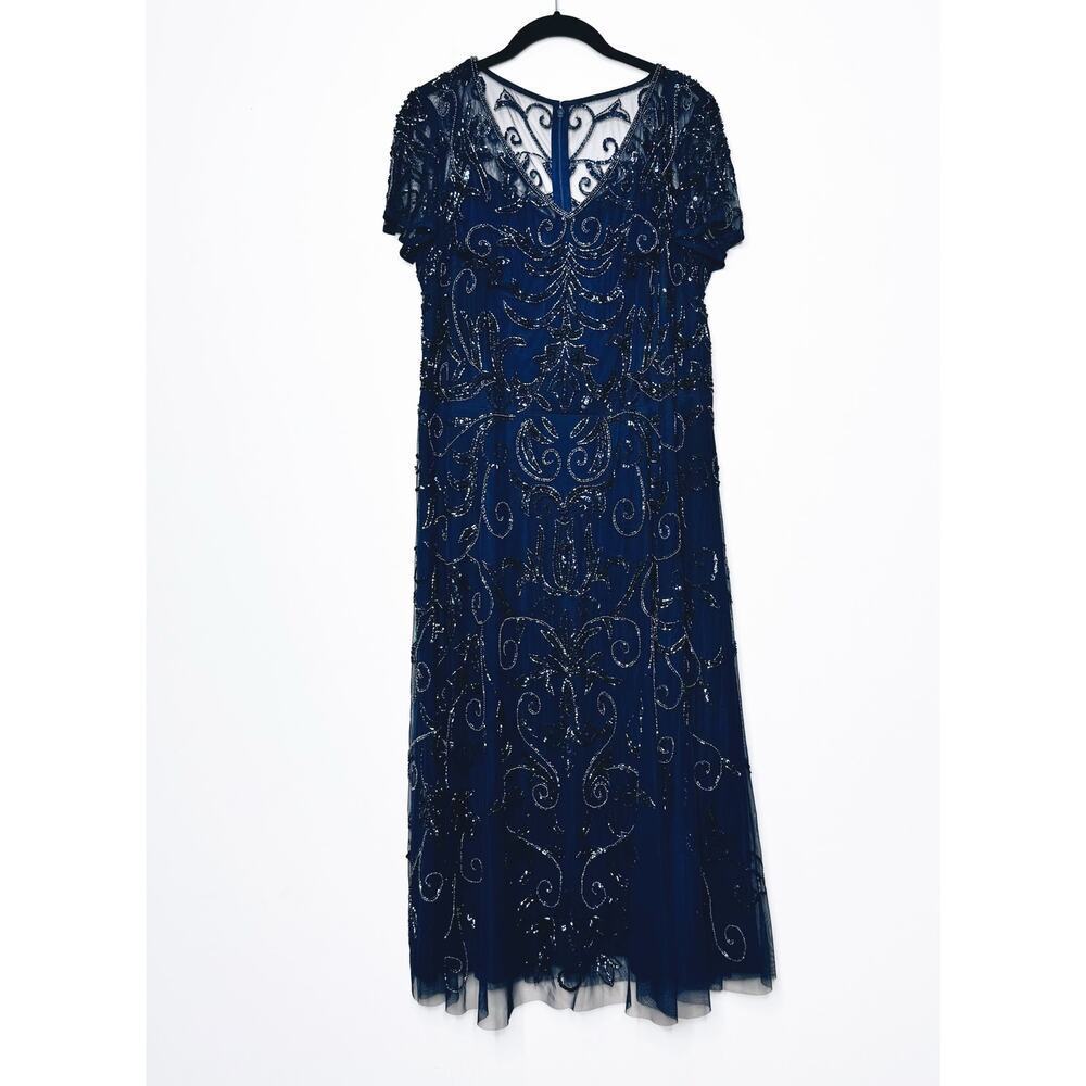 Oleg Cassini Allover Beaded Short Sleeve Midi Dress in Navy Blue Size 16 - Picture 2 of 15